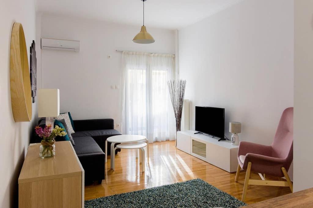 Brand New Decorated Flat For 4 Ppl In Pagrati Apartment Athens Exterior photo