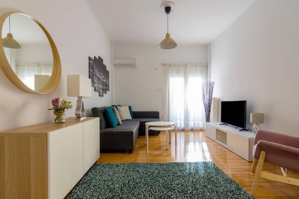 Brand New Decorated Flat For 4 Ppl In Pagrati Apartment Athens Exterior photo