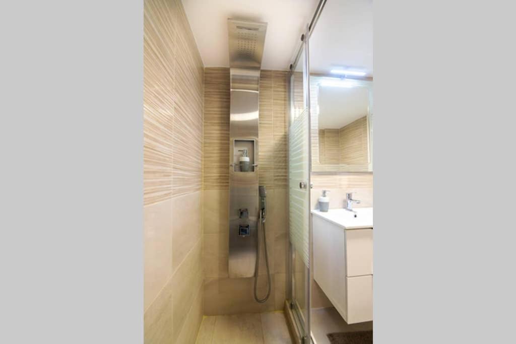 Brand New Decorated Flat For 4 Ppl In Pagrati Apartment Athens Exterior photo